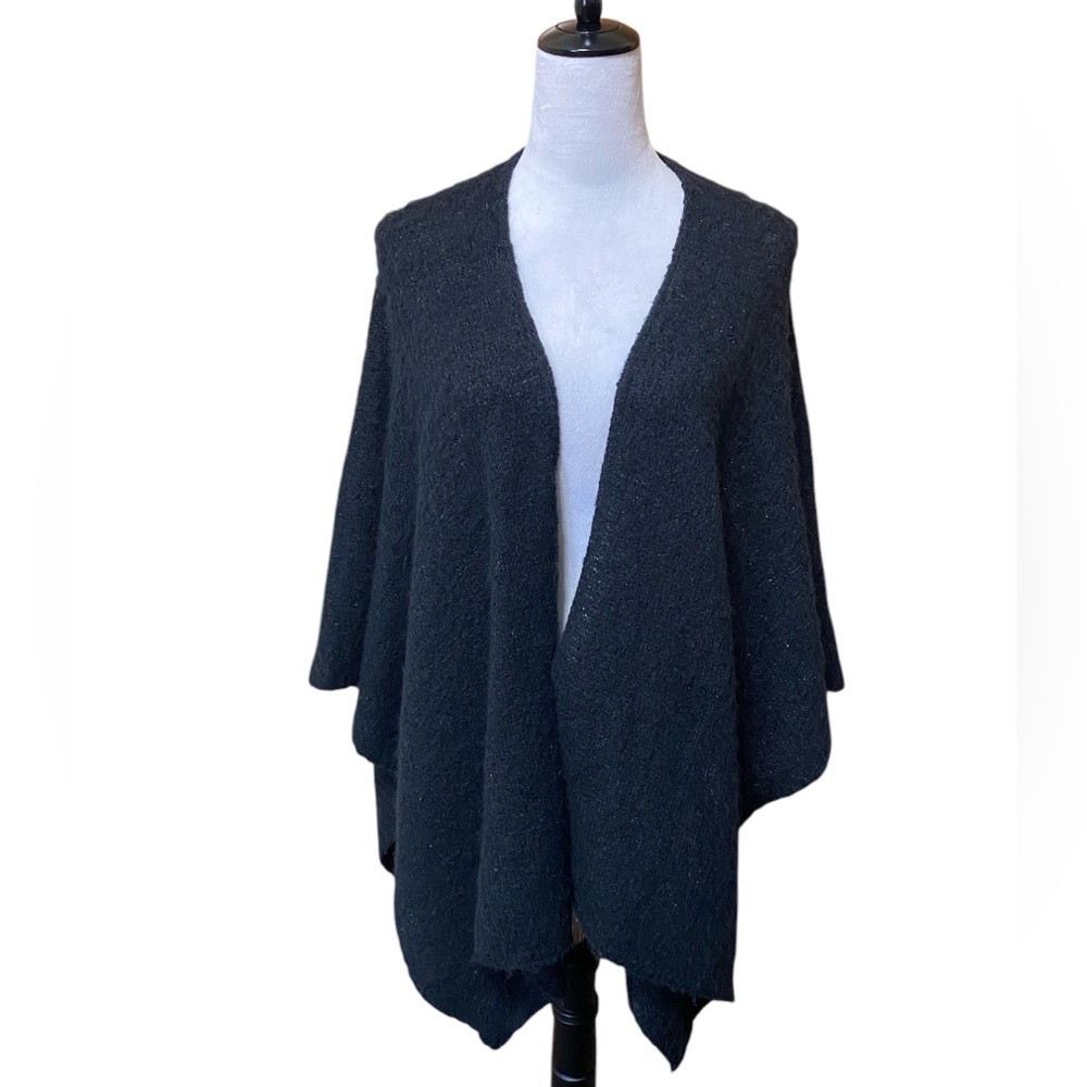 NWT Steve Madden Open Front Cape/Shawl Sweater - Picture 3 of 5